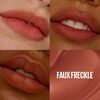 Super-Stay-Teddy-Tint-Tono-110-Faux-Freckle-imagen-3