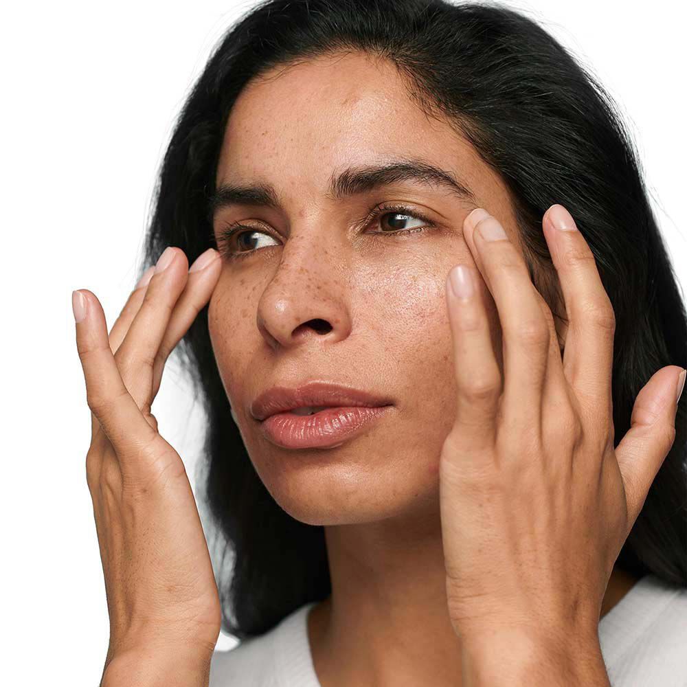 Clinique-Smart-Clinical-Repair&trade;--Wrinkle-Correcting-Eye-Cream-imagen-3