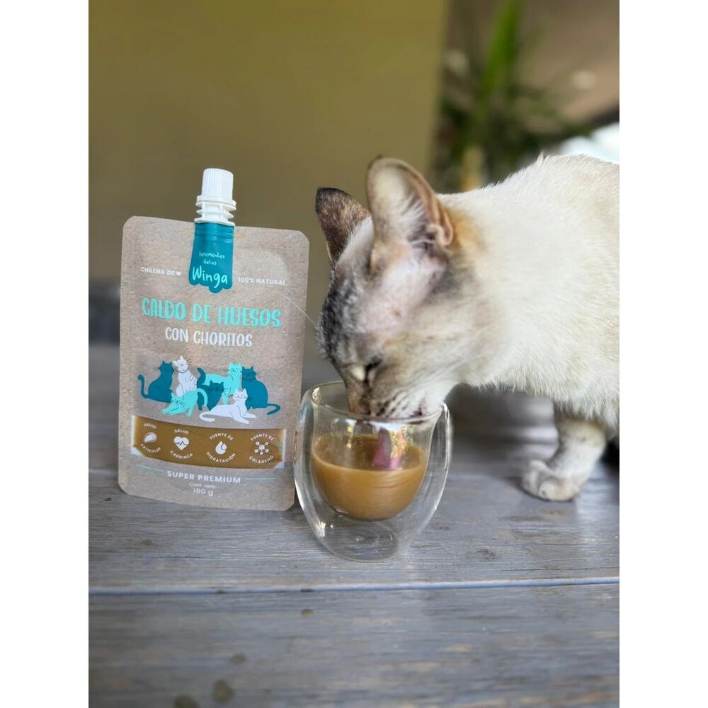 Winga-Caldo-De-Huesos-Con-Choritos-Gatos-180G-imagen-3