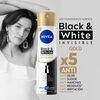 Desodorante-Spray-Black-&-White-Toque-De-Seda-150-mL-imagen-4