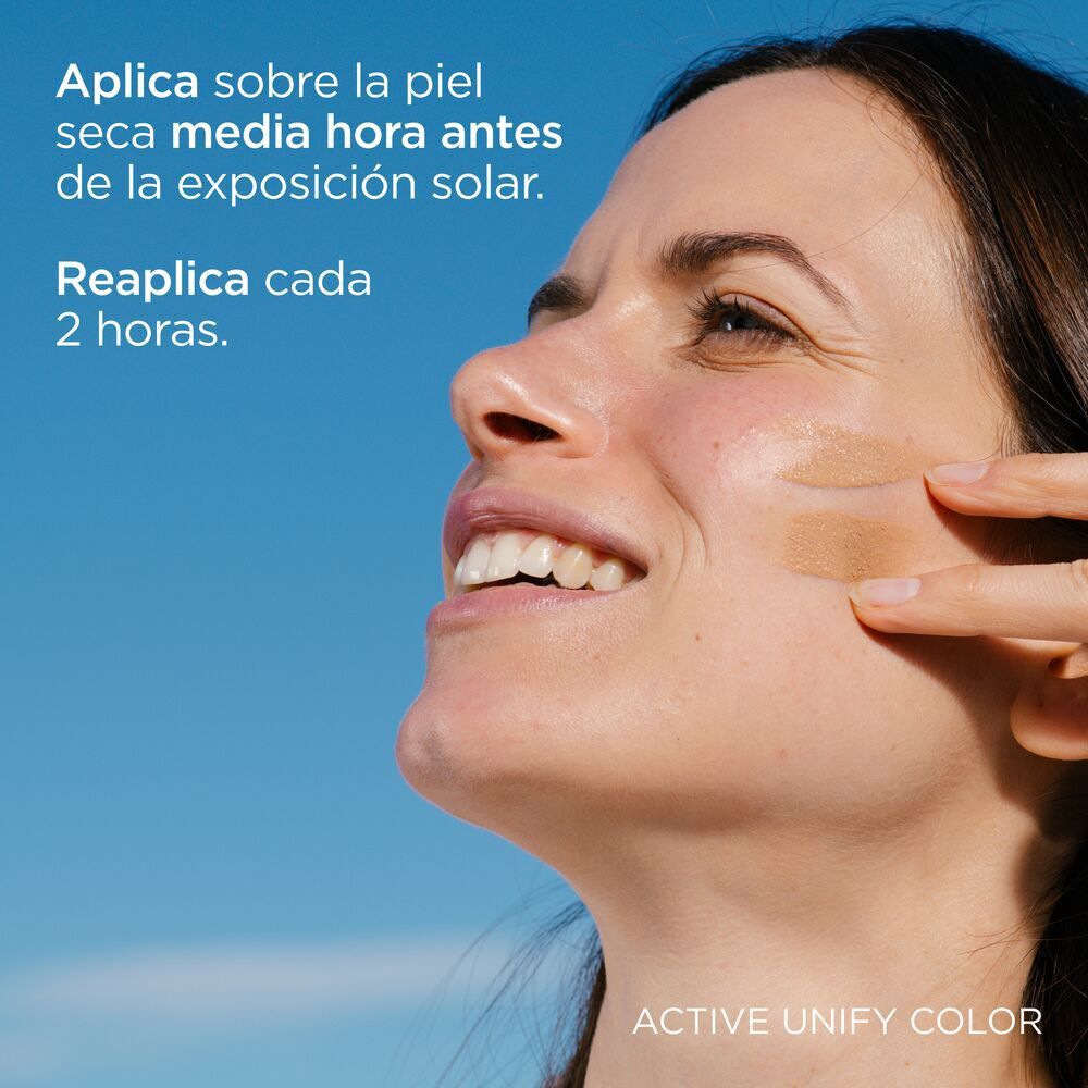 Foto-Ultra-100-Active-Unify-Color-textura-Fusion-Fluid-Fotoprotector-SPF50+-50-mL-imagen-4