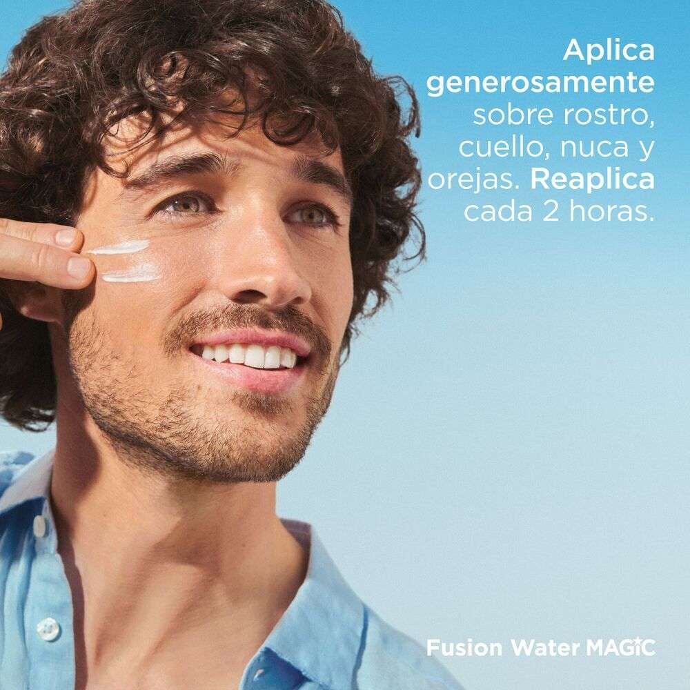 Fusion-Water-Magic-SPF-50+---Fotoprotector-Facial-que-Ayuda-a-Reparar-el-Da&ntilde;o-Solar-imagen-3