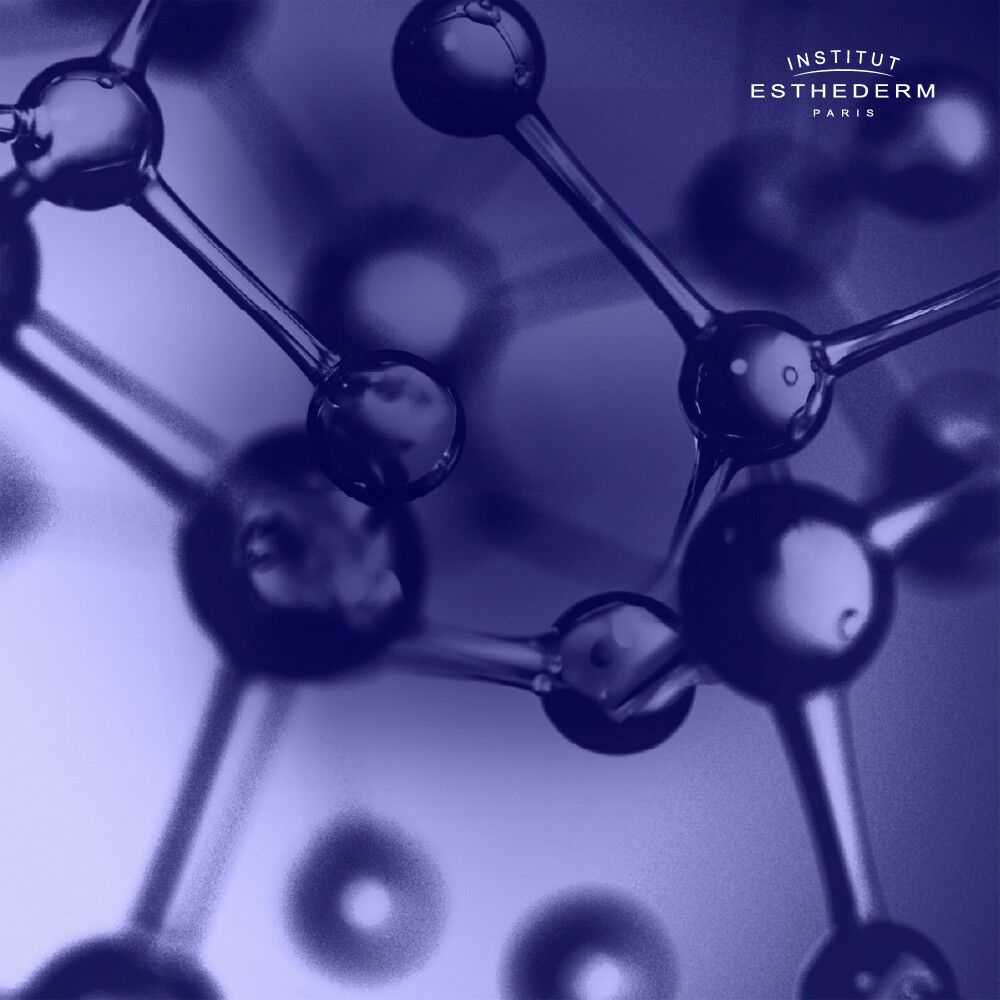 INTENSIVE-RETINOL-SERUM-15ML-imagen-4