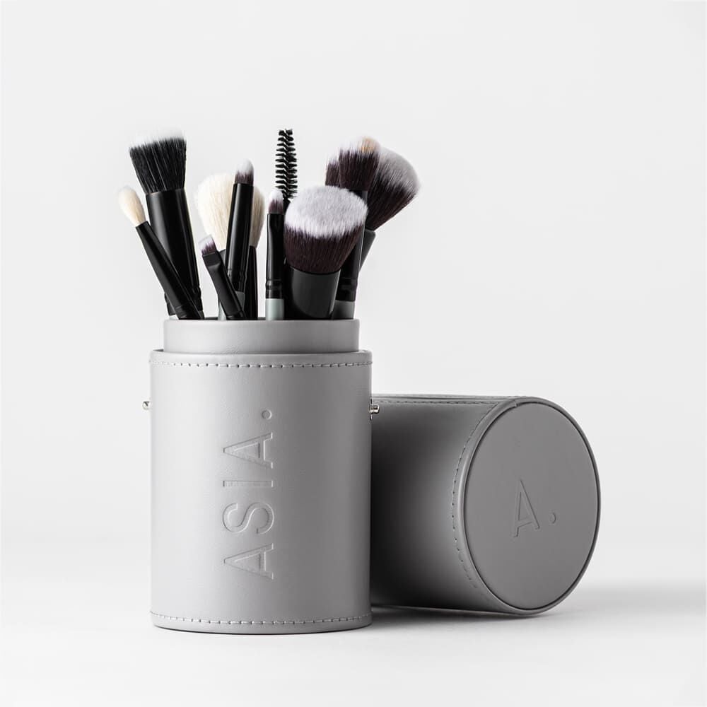 Kyt-Brochas-+-Estuche-imagen-3