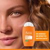Protector-Solar--Ultra-Fluid-Oil-Control-SPF50-imagen-3