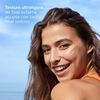 Fusion-Water-MAGIC-GLOW-SPF-50-&ndash;-Protector-Solar-efecto-glow-imagen-3