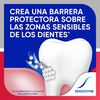 Pasta-Dental-Sensibilidad-y-Encias-Blanqueadora-100Gr-X2-imagen-4